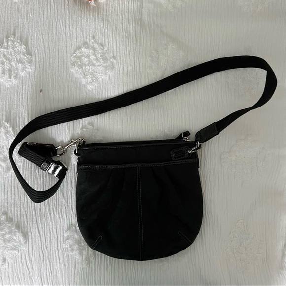 Coach crossbody - Picture 1 of 5